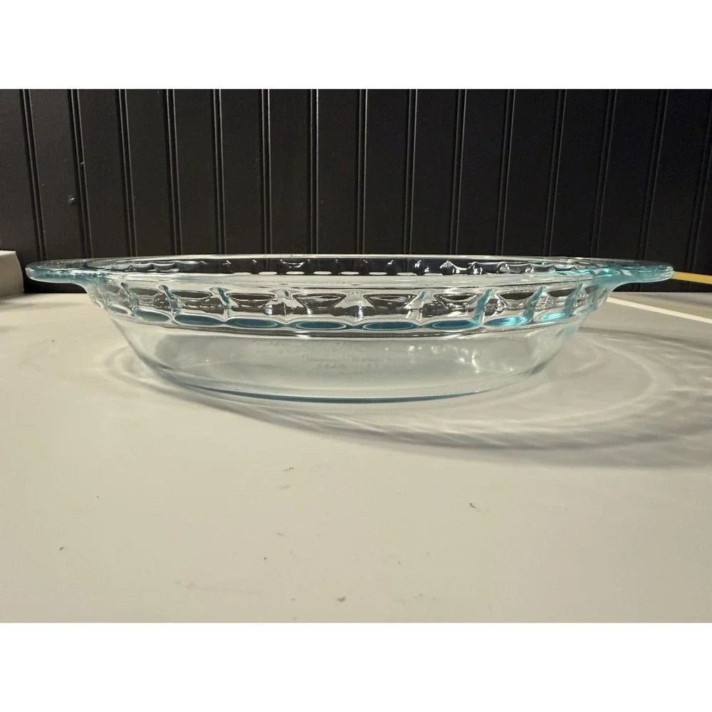 Pyrex vintage light